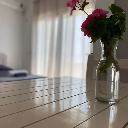Doras Apartment *