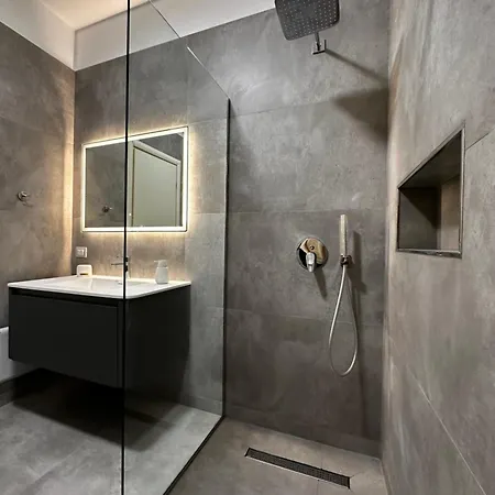 Apartment Doras *