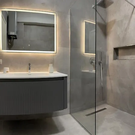 Doras Apartment *